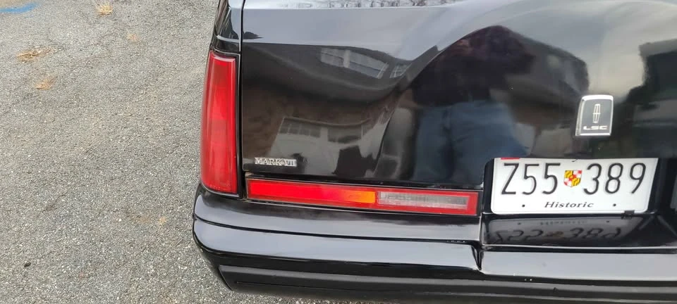1991 Lincoln Continental Mark VII - Image 7 of 10