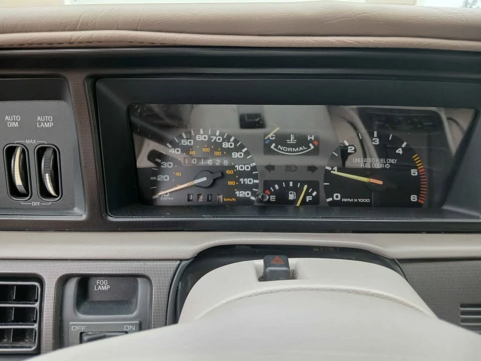 1991 Lincoln Continental Mark VII - Image 13 of 14