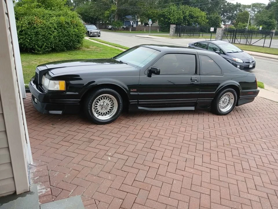 1991 Lincoln Continental Mark VII - Image 2 of 14