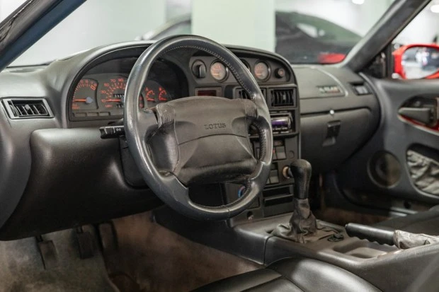 1991 Lotus Elan - Image 5 of 8
