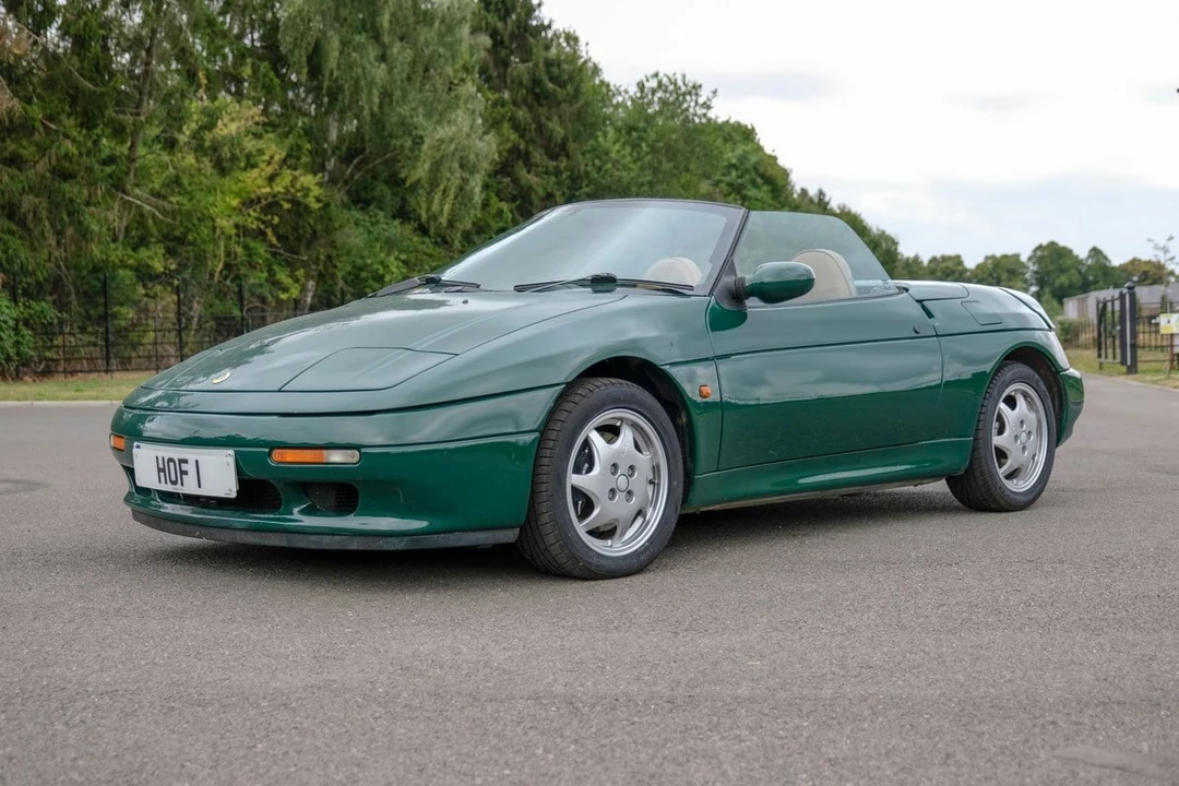 1991 Lotus Elan M100 - Image 2 of 30