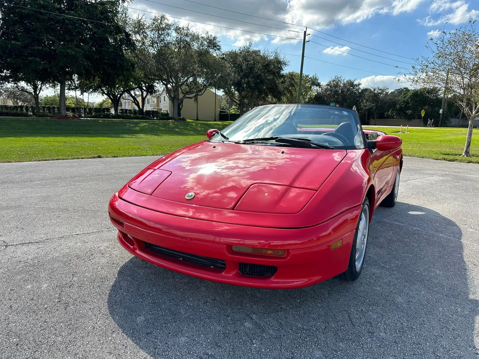 1991 Lotus Elan M100 - Image 9 of 31