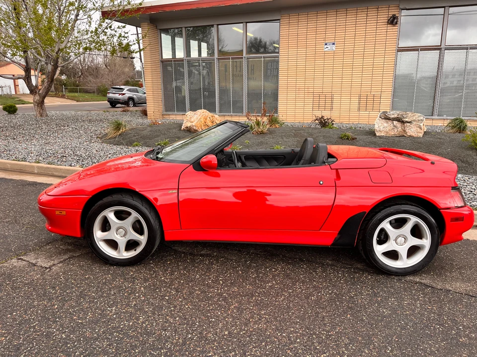 1991 Lotus Elan - Image 9 of 31