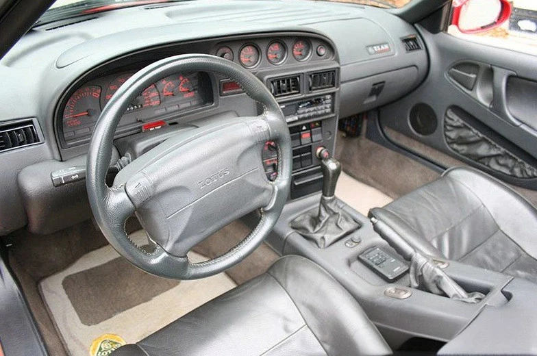 1991 Lotus Elan - Image 17 of 21