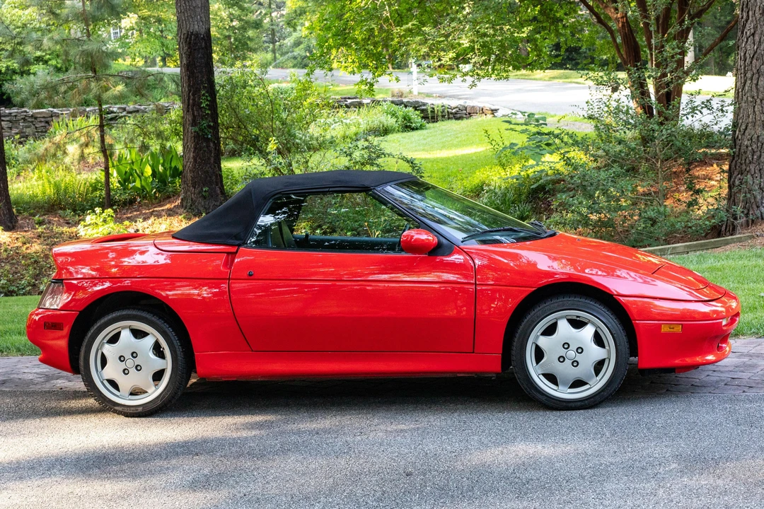 1991 Lotus Elan M100 - Image 3 of 31