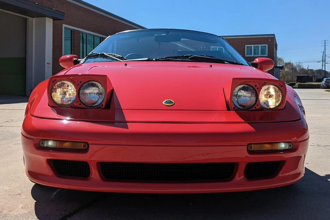 1991 Lotus Elan M100 - Image 2 of 31