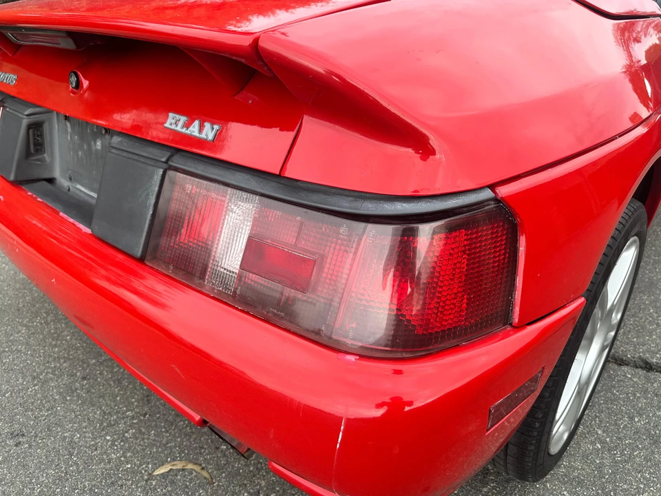 1991 Lotus Elan - Image 22 of 31