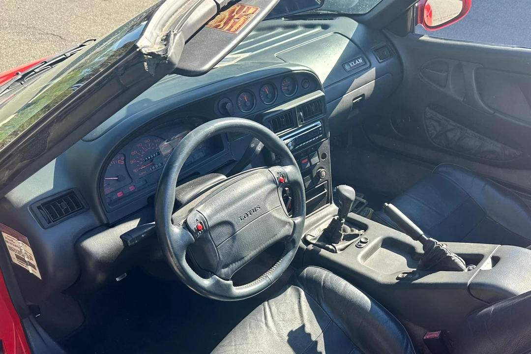 1991 Lotus Elan - Image 28 of 31