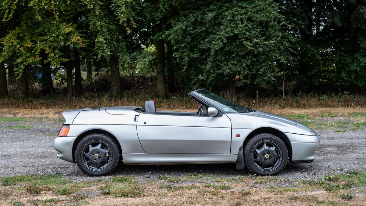 1991 Lotus Elan M100 - Image 6 of 30