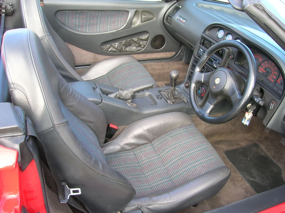 1991 Lotus Elan M100 - Image 3 of 4