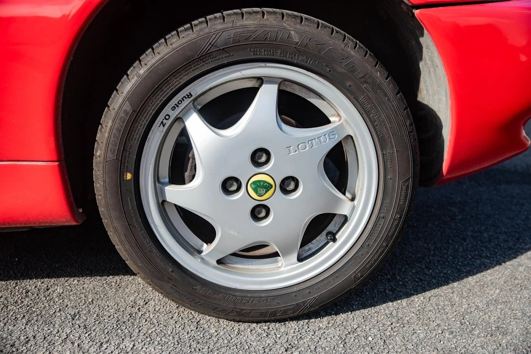 1991 Lotus Elan M100 - Image 7 of 30