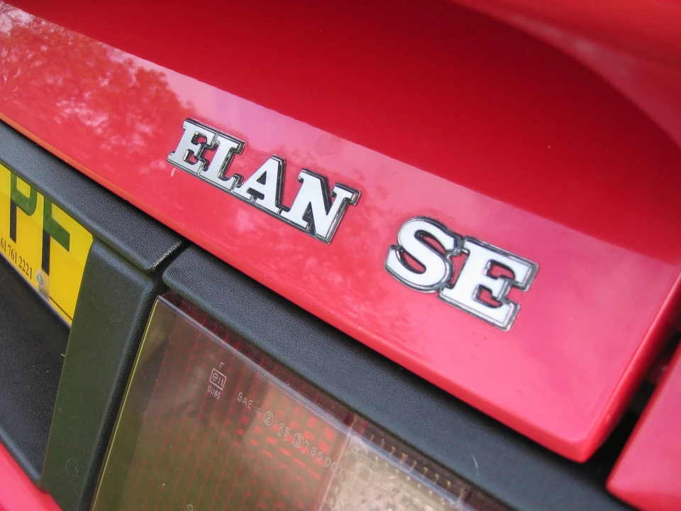 1991 Lotus Elan M100 - Image 12 of 18