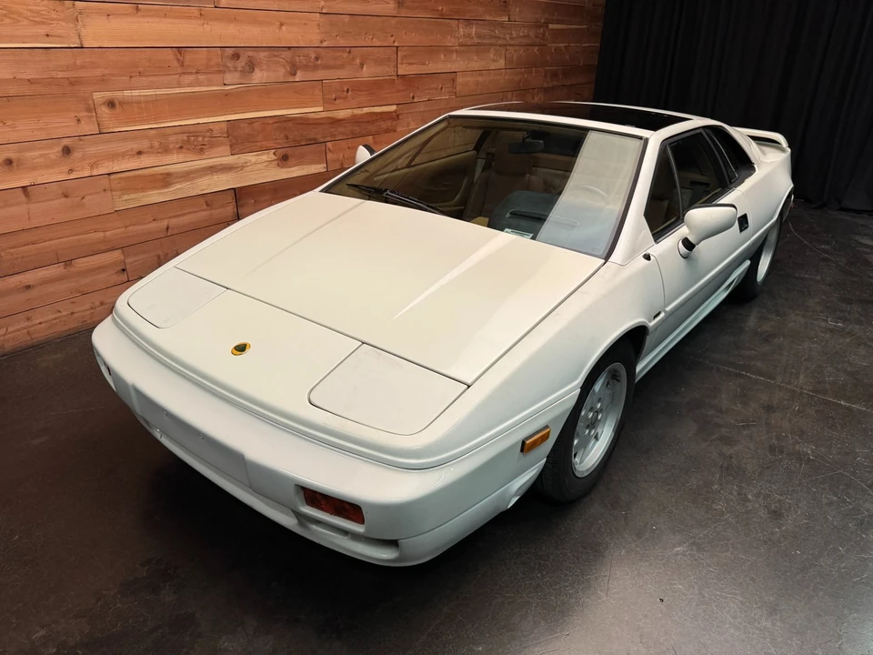 1991 Lotus Esprit X180 - Image 2 of 21