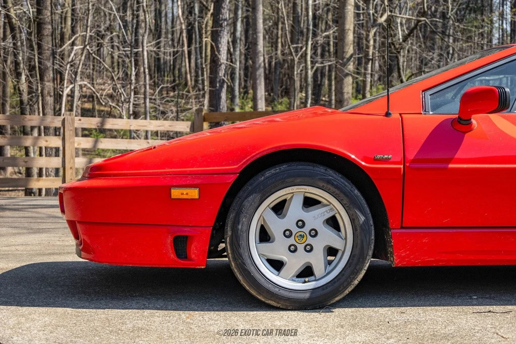 1991 Lotus Esprit Series 3 & Turbo - Image 4 of 24