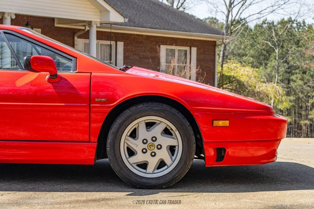 1991 Lotus Esprit Series 3 & Turbo - Image 11 of 24