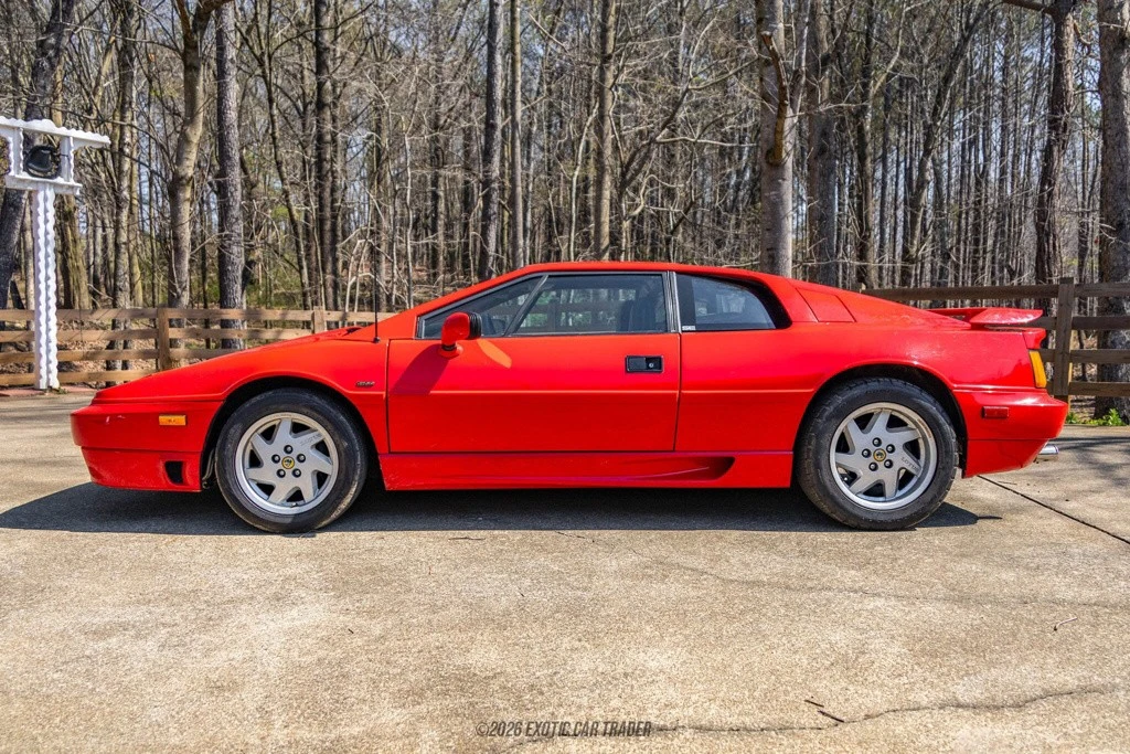 1991 Lotus Esprit Series 3 & Turbo - Image 3 of 24