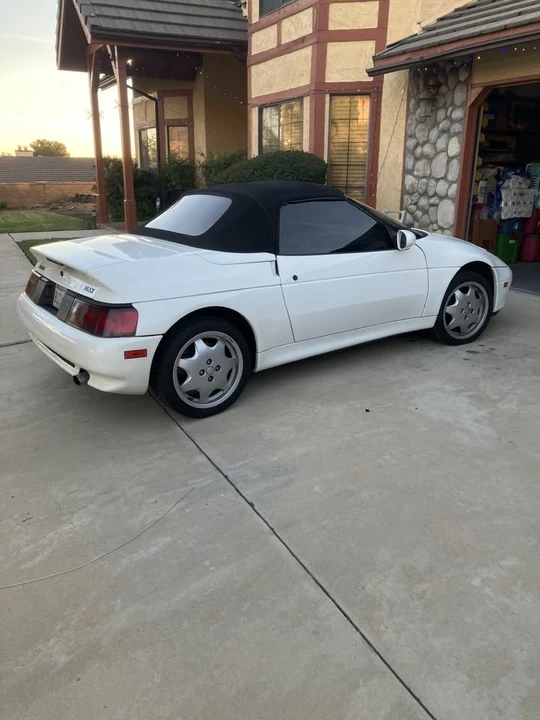 1991 Lotus Elan - Image 4 of 11