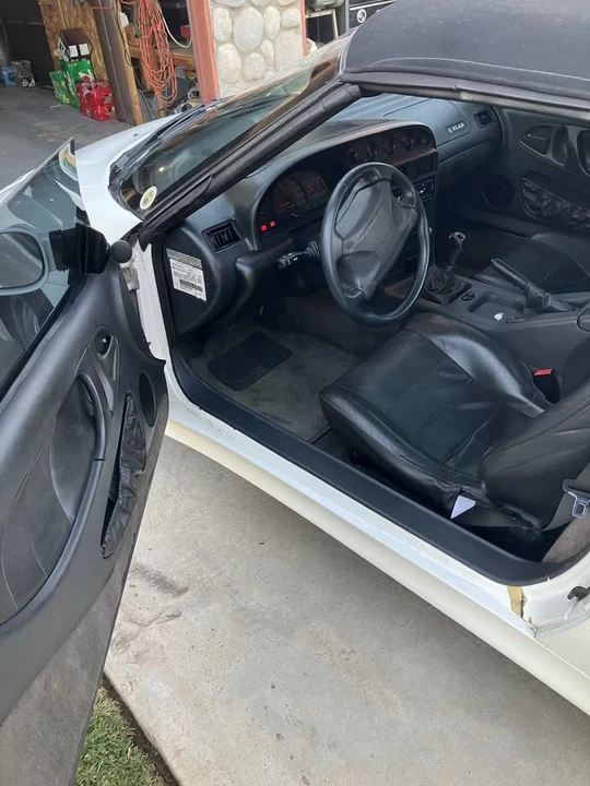 1991 Lotus Elan - Image 10 of 11