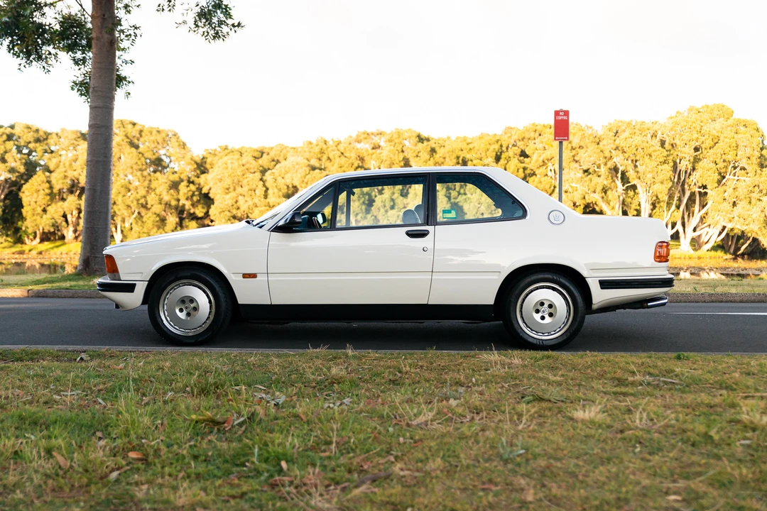 1991 Maserati 222 - Image 5 of 31