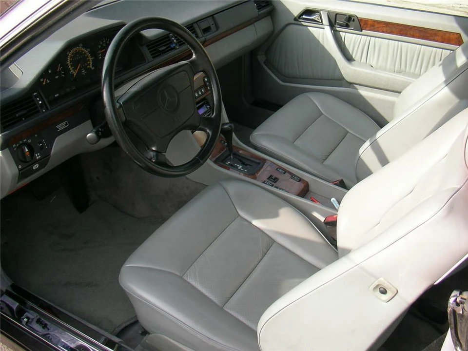 1991 Mercedes-Benz W124 E-Class - Image 4 of 5