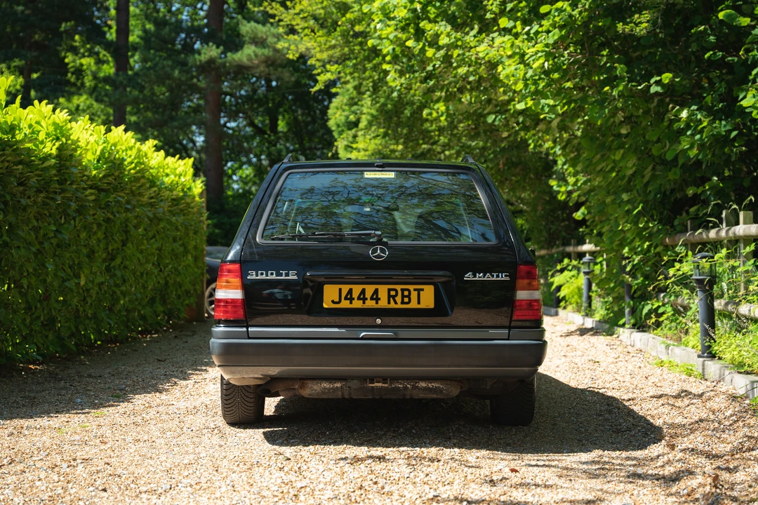 1991 Mercedes-Benz W124 E-Class - Image 16 of 31