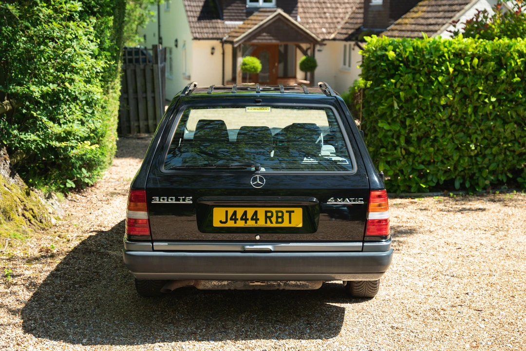 1991 Mercedes-Benz W124 E-Class - Image 24 of 31
