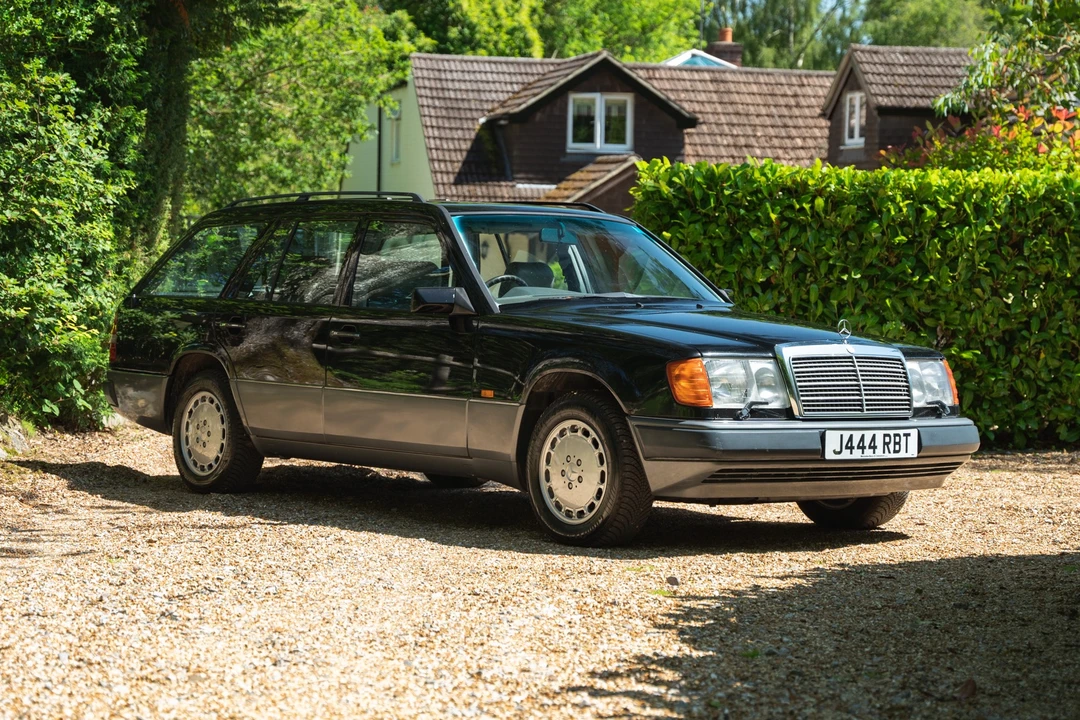 1991 Mercedes-Benz W124 E-Class - Image 2 of 31