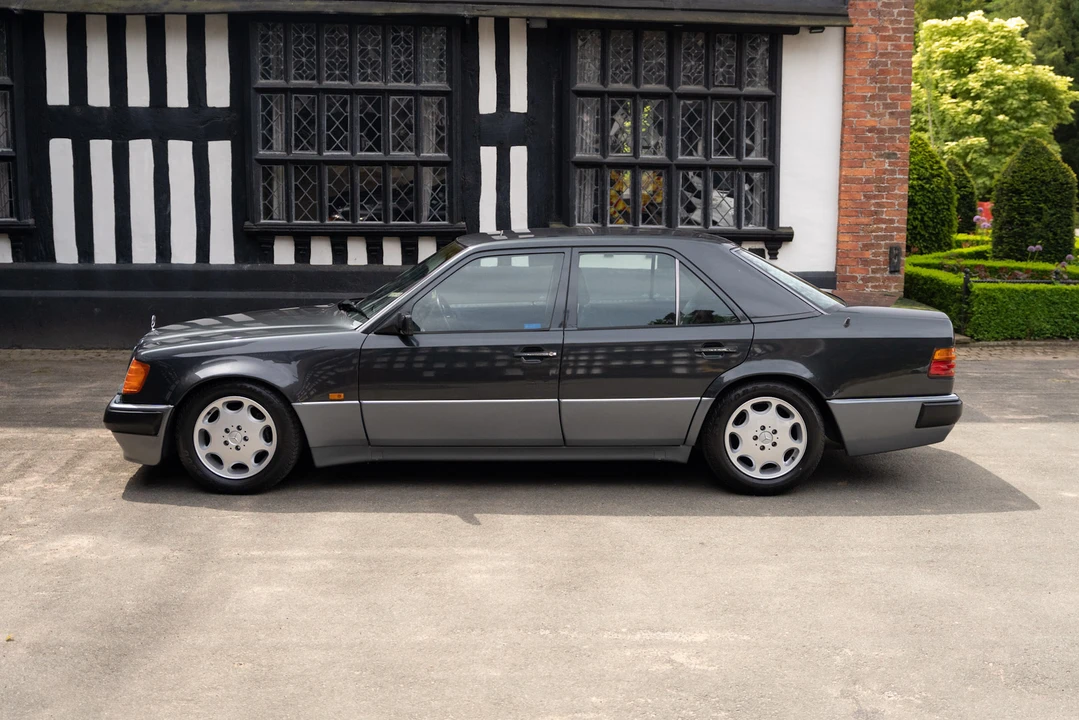 1991 Mercedes-Benz W124 E-Class - Image 12 of 31