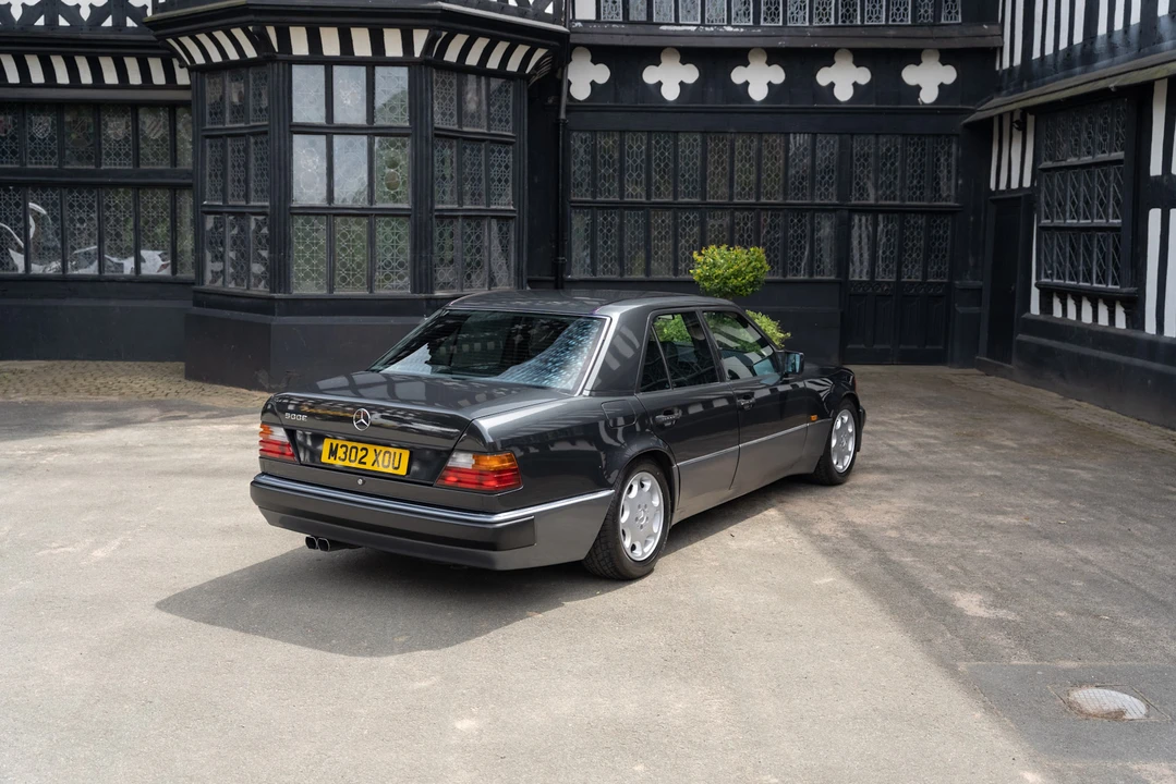 1991 Mercedes-Benz W124 E-Class - Image 18 of 31