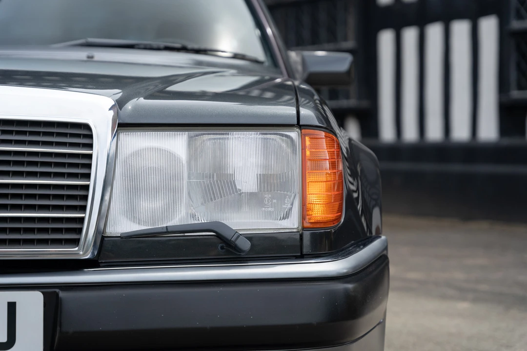 1991 Mercedes-Benz W124 E-Class - Image 26 of 31