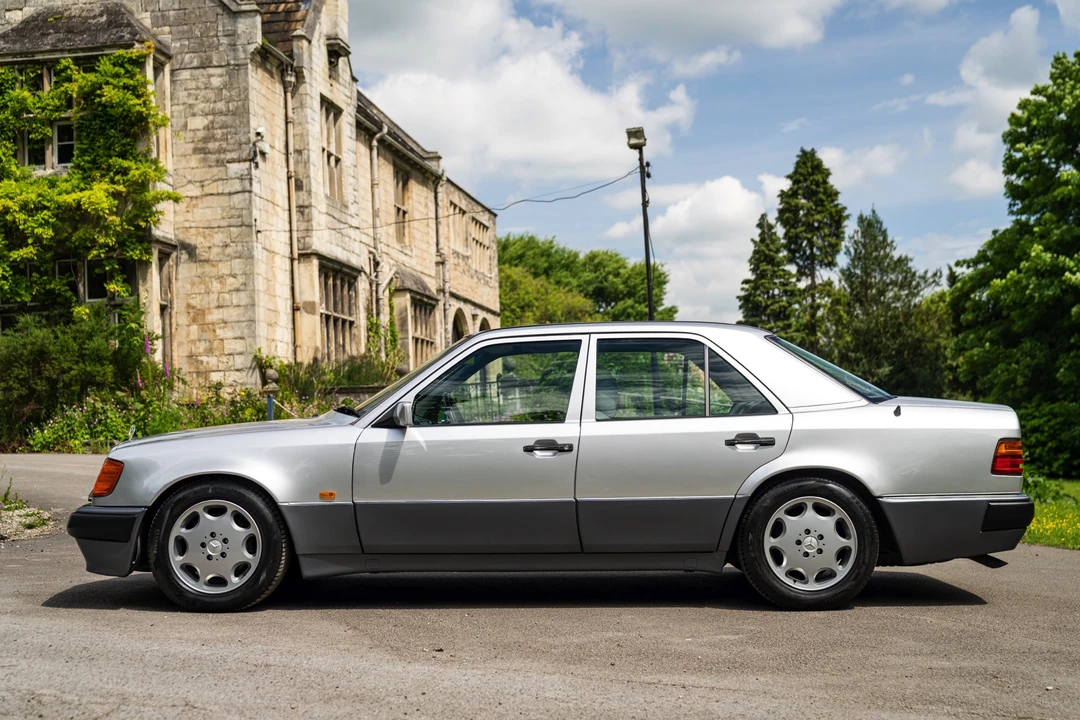 1991 Mercedes-Benz 500E & E500 - Image 5 of 16