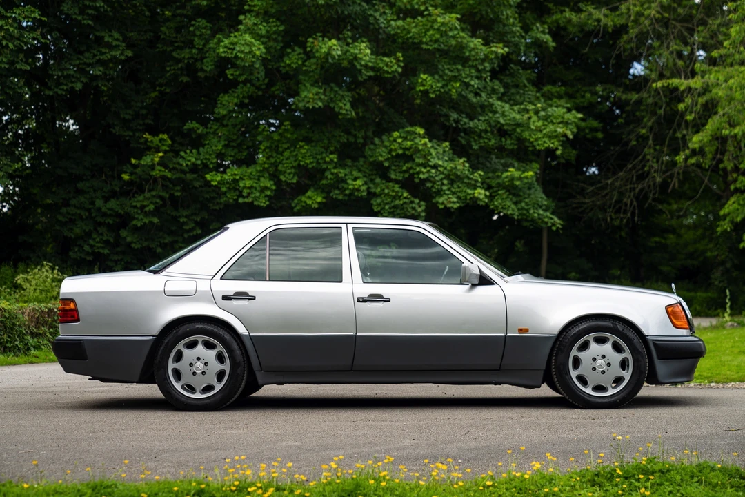 1991 Mercedes-Benz 500E & E500 - Image 13 of 16