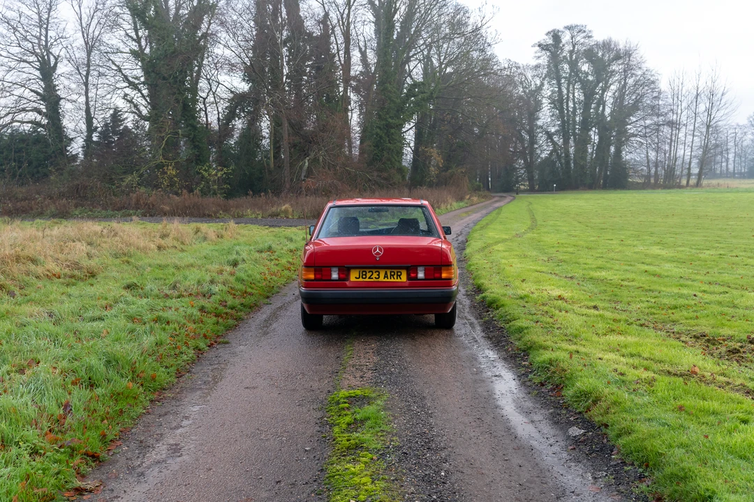 1991 Mercedes-Benz 190E - Image 13 of 31