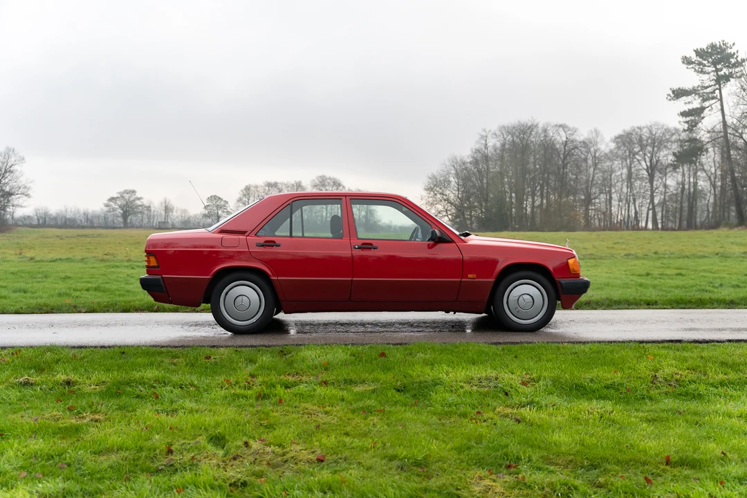 1991 Mercedes-Benz 190E - Image 18 of 31