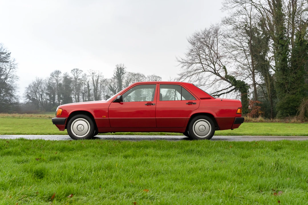 1991 Mercedes-Benz 190E - Image 20 of 31