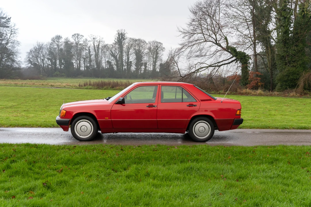 1991 Mercedes-Benz 190E - Image 22 of 31