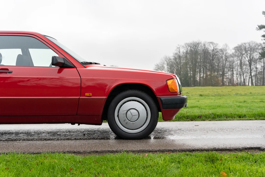 1991 Mercedes-Benz 190E - Image 27 of 31