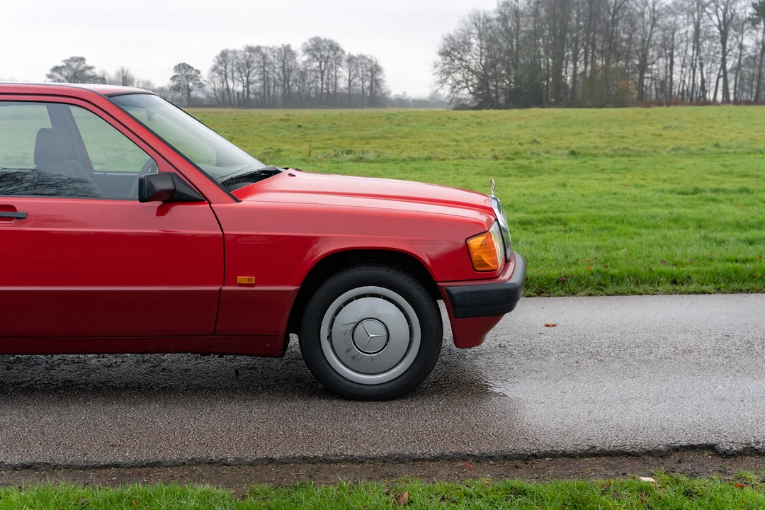 1991 Mercedes-Benz 190E - Image 28 of 31
