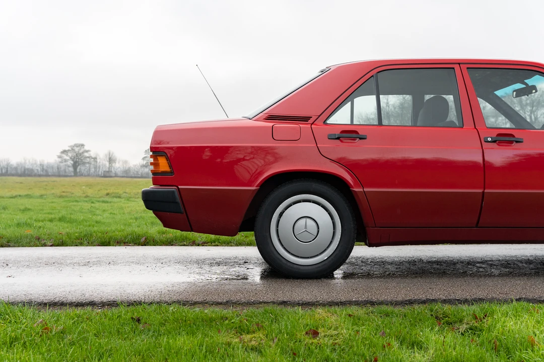 1991 Mercedes-Benz 190E - Image 29 of 31