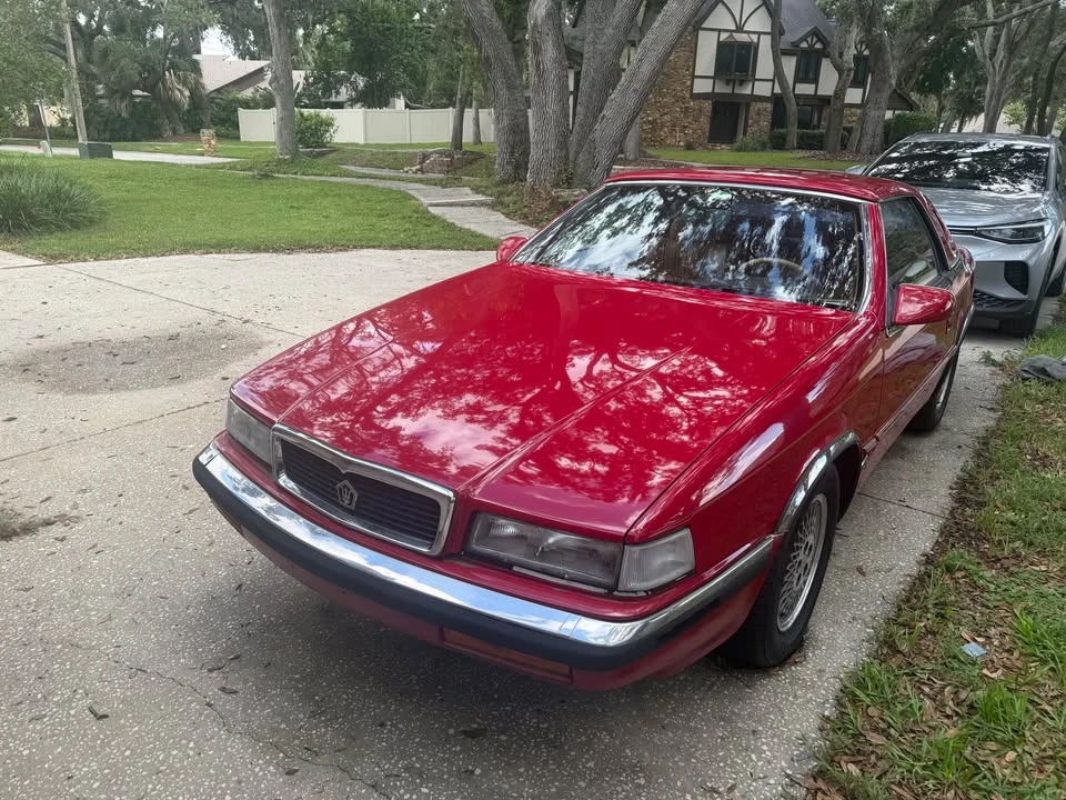 1991 Maserati Biturbo & 222 - Image 2 of 8
