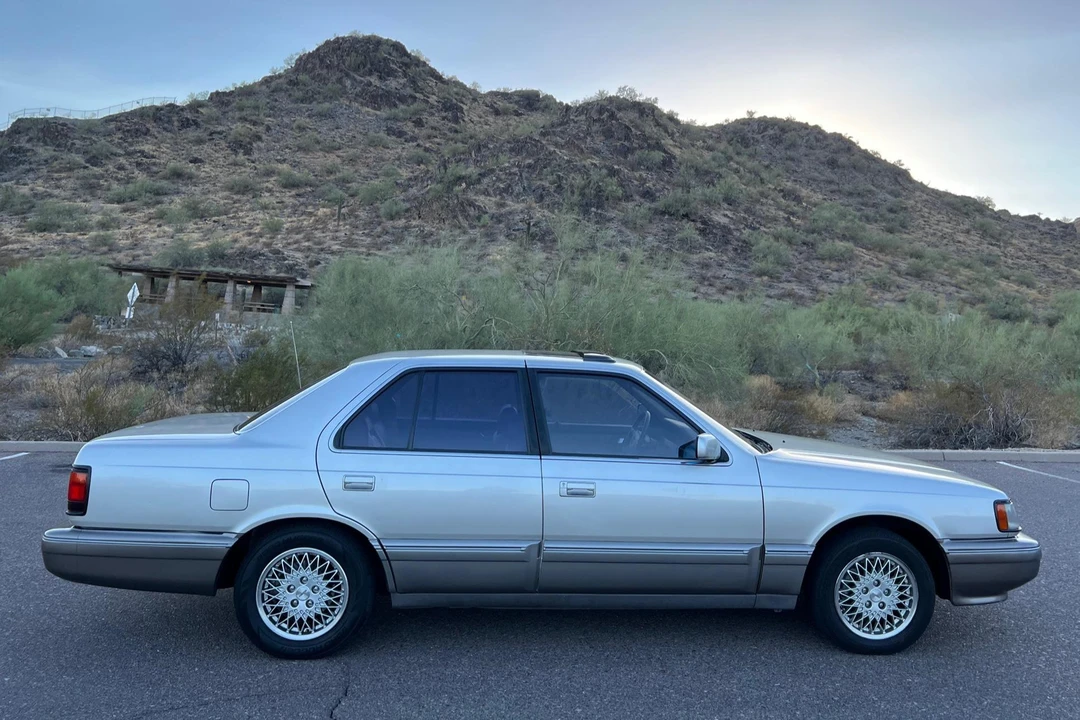 1991 Mazda HD 929 - Image 3 of 31