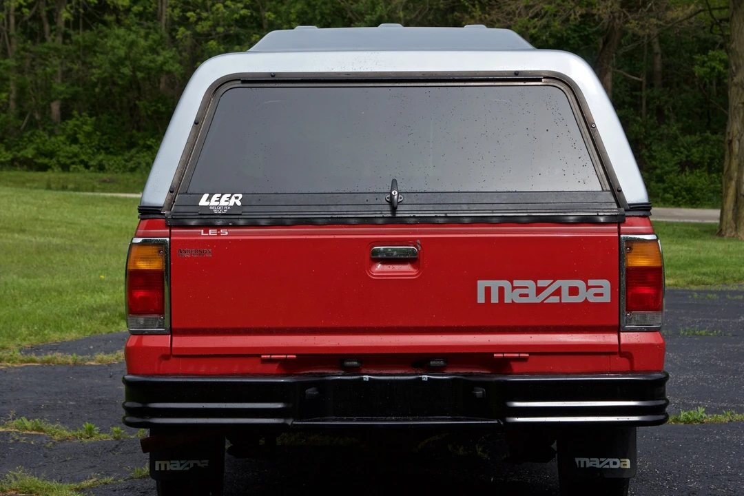 1991 Mazda B Series 4th Gen - Image 2 of 31