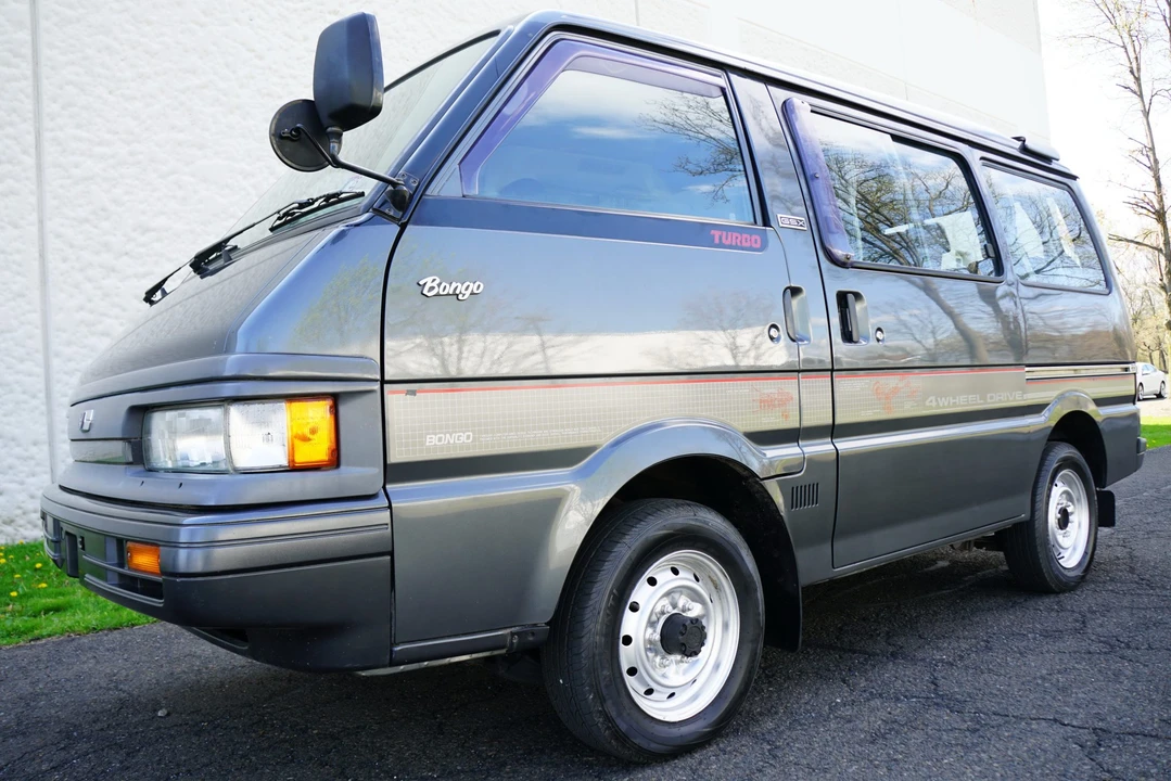 1991 Mazda Bongo 3rd Gen - Image 2 of 31