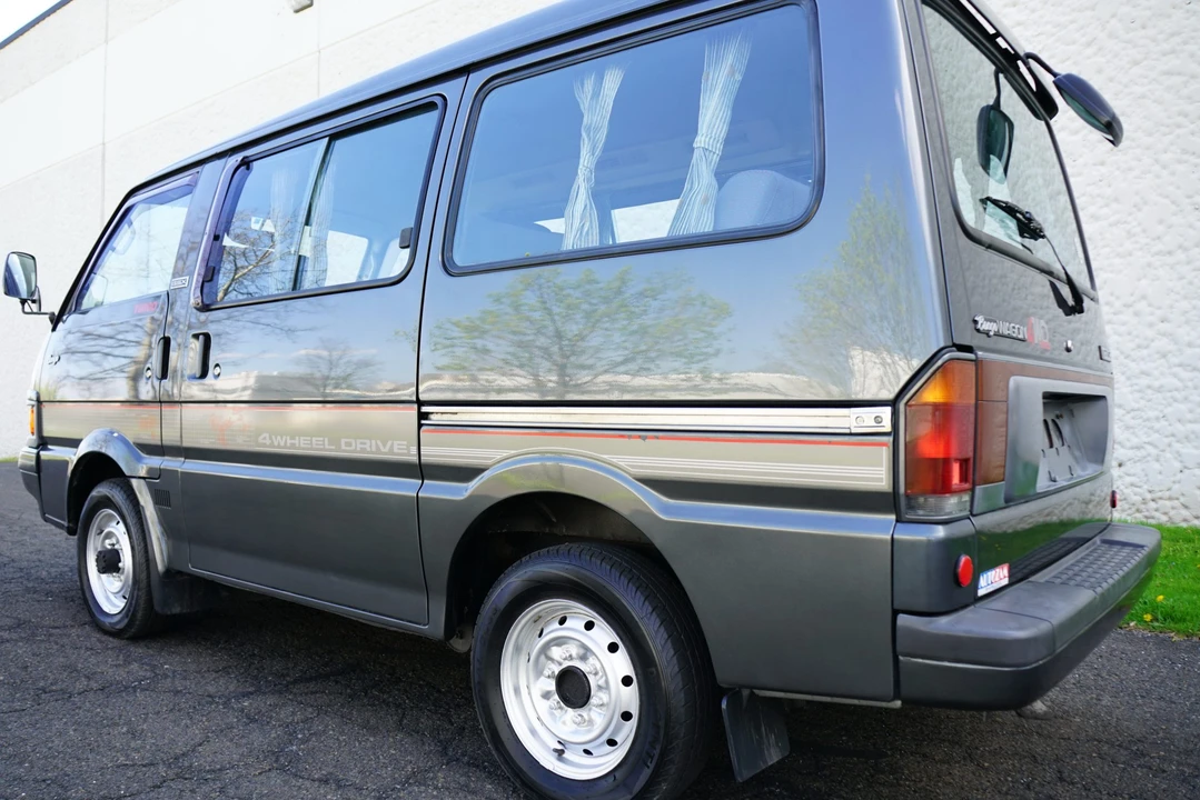 1991 Mazda Bongo 3rd Gen - Image 15 of 31
