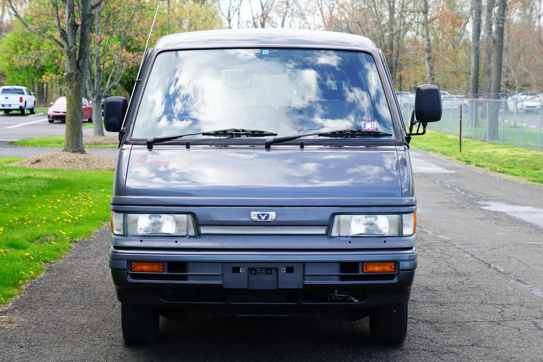 1991 Mazda Bongo 3rd Gen - Image 4 of 31