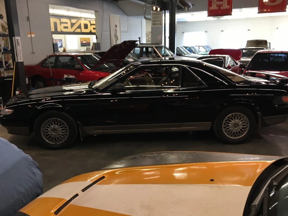 1991 Mazda JC Cosmo - Image 13 of 31
