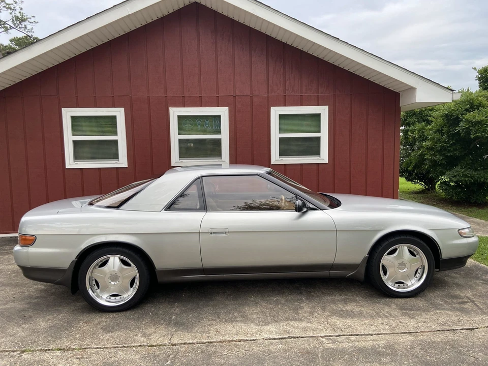 1991 Mazda JC Cosmo - Image 3 of 31