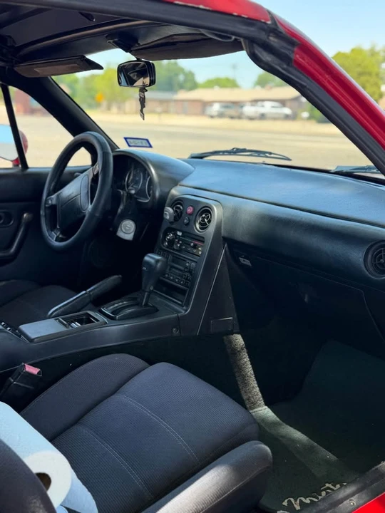 1991 Mazda NA MX-5 Miata - Image 5 of 5