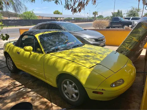 1991 Mazda MX-5 Miata RF Club Convertible 2D
