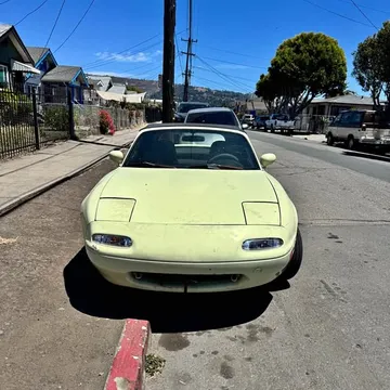 1991 Mazda MX-5 Miata RF Club Convertible 2D